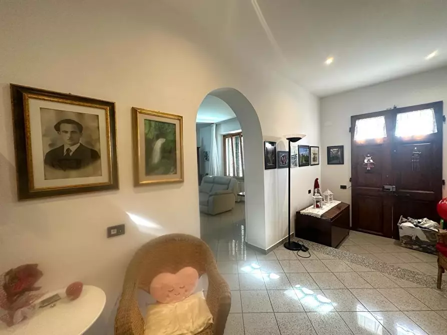 Immagine 4 di Casa indipendente in vendita  a Empoli
