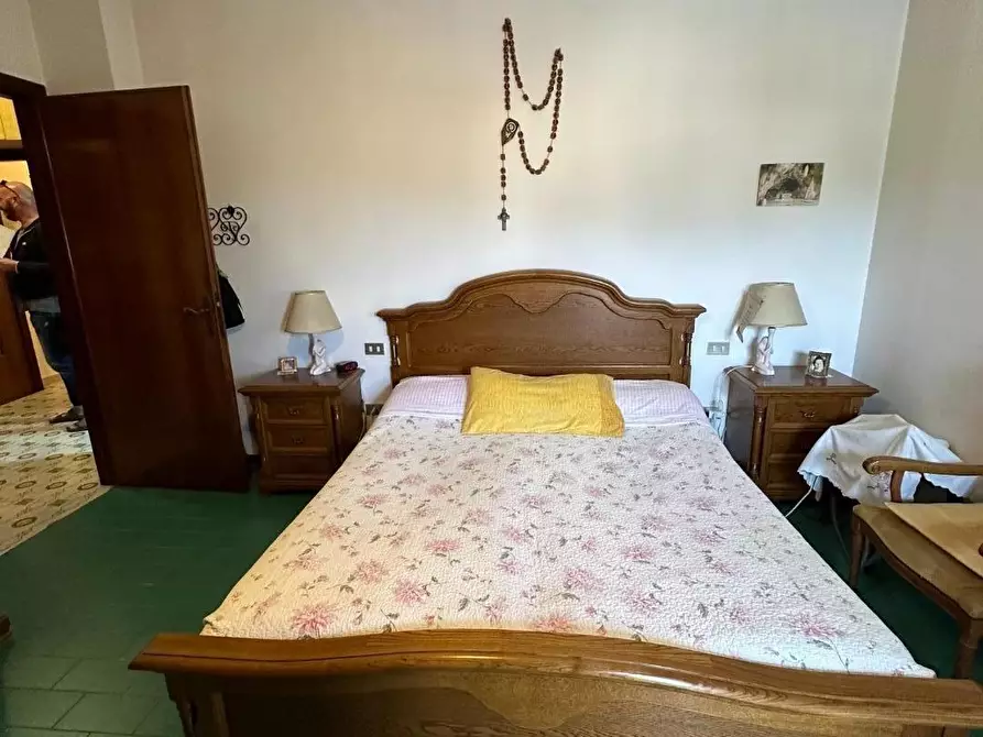 Immagine 34 di Appartamento in vendita  a Massa