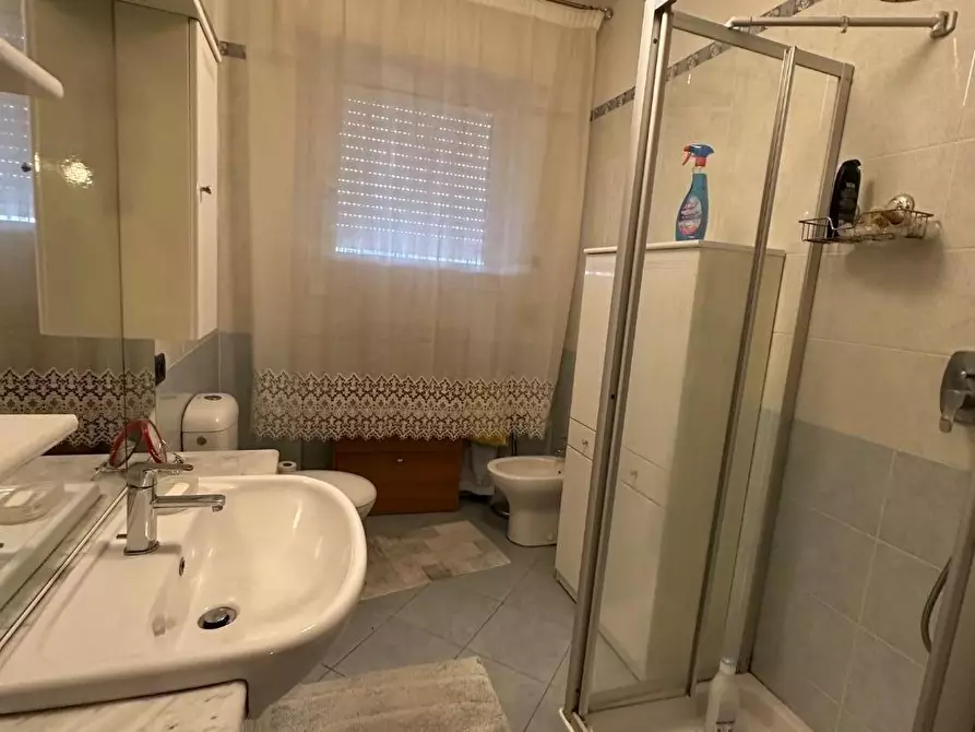 Immagine 22 di Appartamento in vendita  a Massa