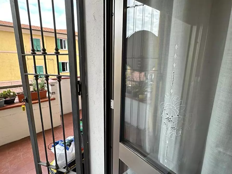 Immagine 6 di Appartamento in vendita  a Massa