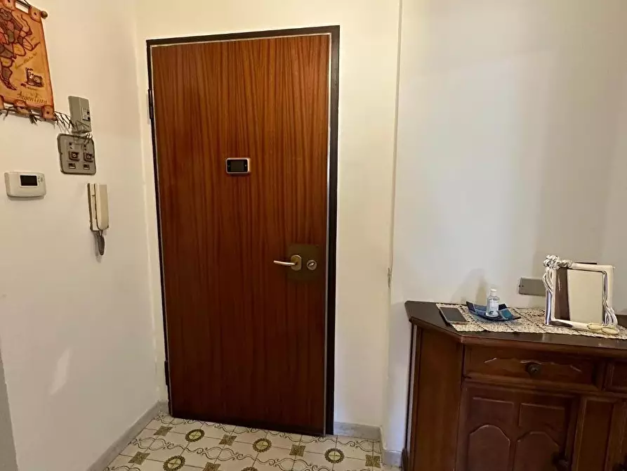 Immagine 14 di Appartamento in vendita  a Massa