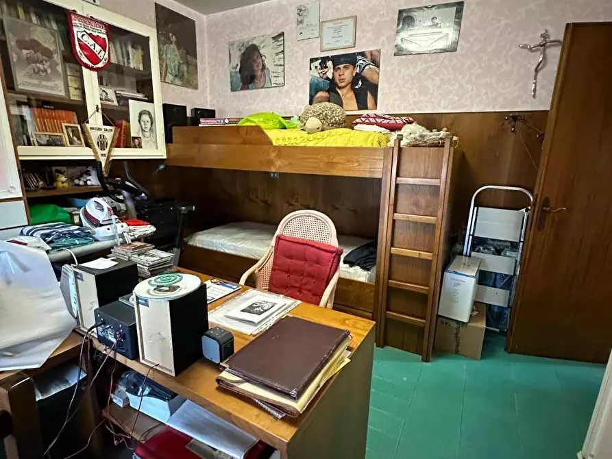 Immagine 27 di Appartamento in vendita  a Massa