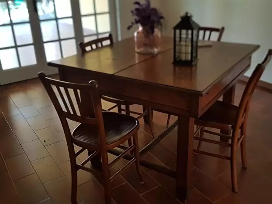 Immagine 32 di Casa bifamiliare in affitto  a Lucca