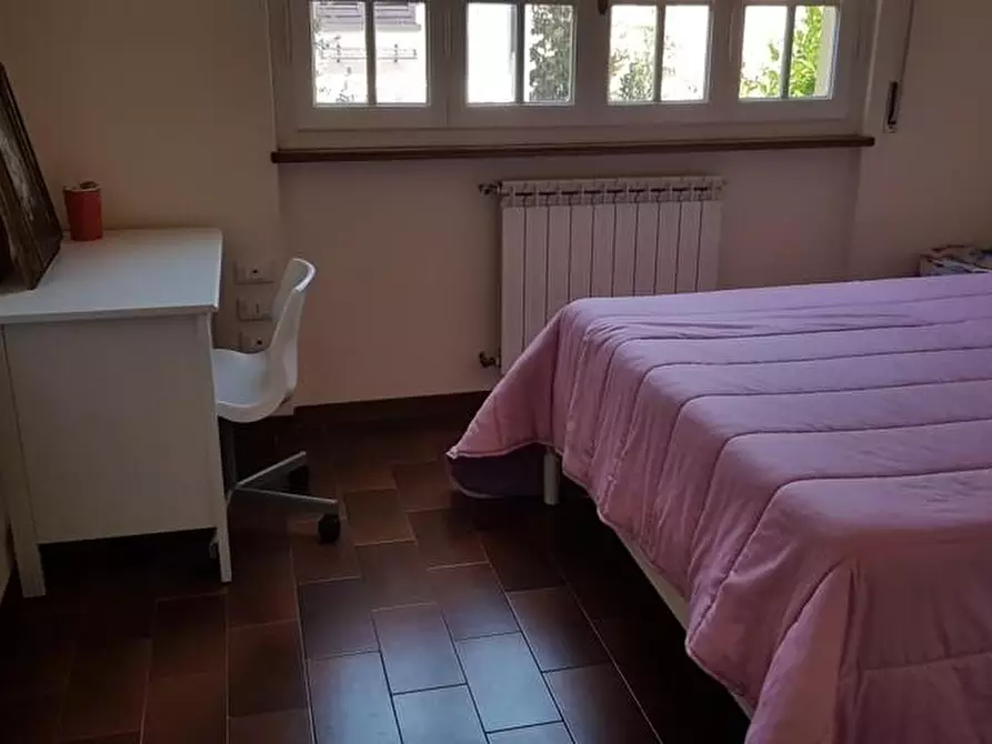 Immagine 20 di Casa bifamiliare in affitto  a Lucca