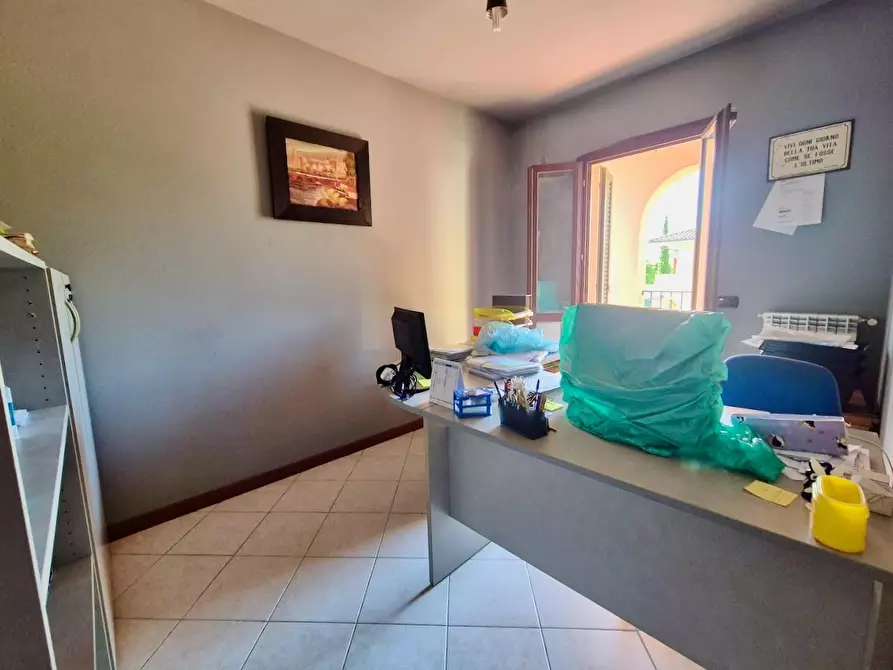 Immagine 17 di Appartamento in vendita  a Pontedera