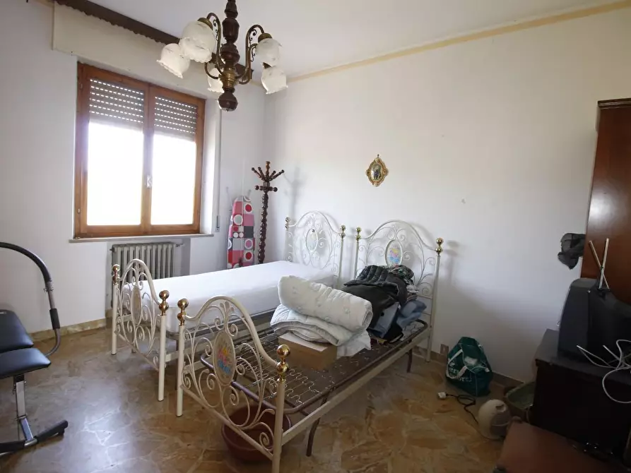 Immagine 2 di Appartamento in vendita  a Chiusdino