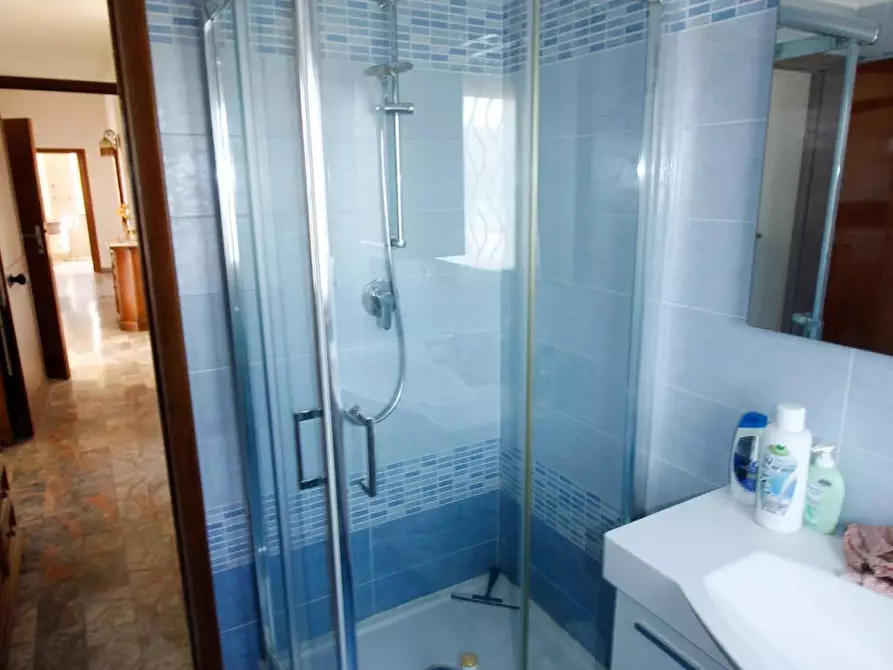 Immagine 10 di Appartamento in vendita  a Chiusdino