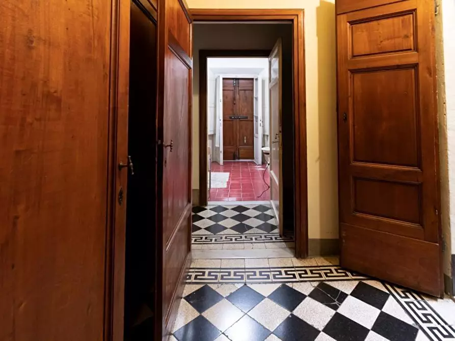 Immagine 17 di Villa in vendita  a Pisa