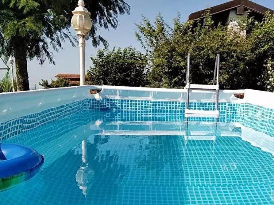 Immagine 38 di Villa in vendita  a Massarosa