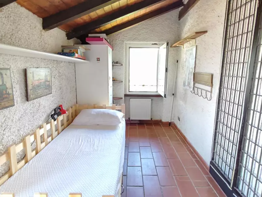 Immagine 27 di Villa in vendita  a Massarosa