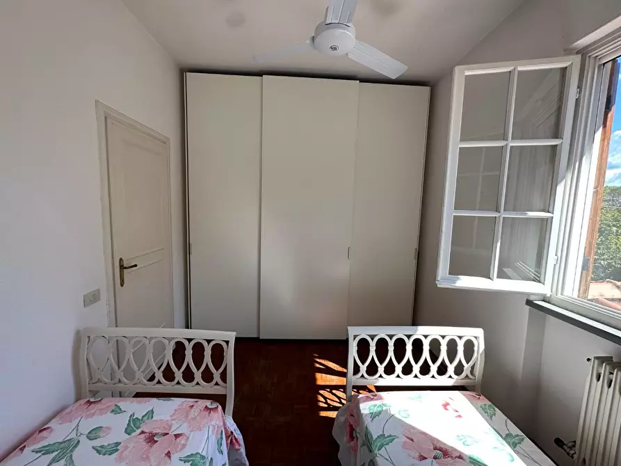 Immagine 29 di Villa in affitto  a Forte Dei Marmi