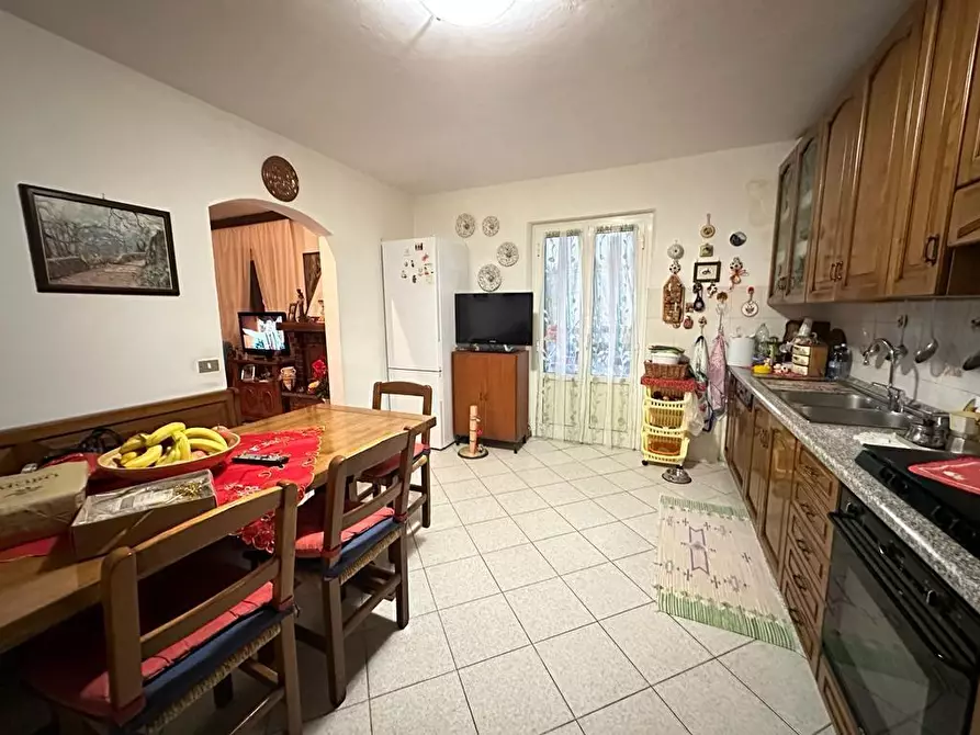 Immagine 10 di Casa semindipendente in vendita  a Ameglia