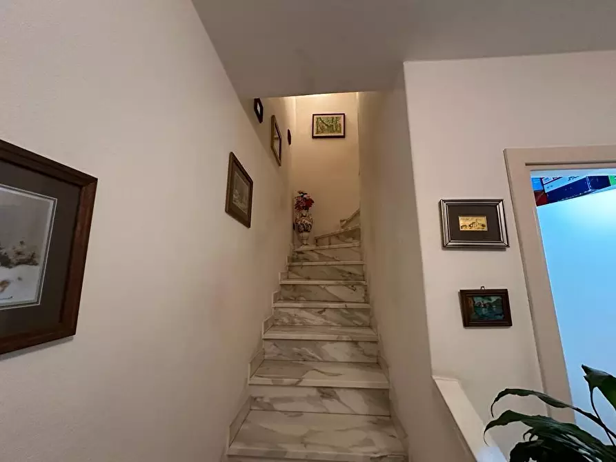 Immagine 15 di Casa semindipendente in vendita  a Ameglia