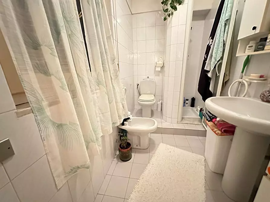 Immagine 26 di Casa semindipendente in vendita  a Ameglia