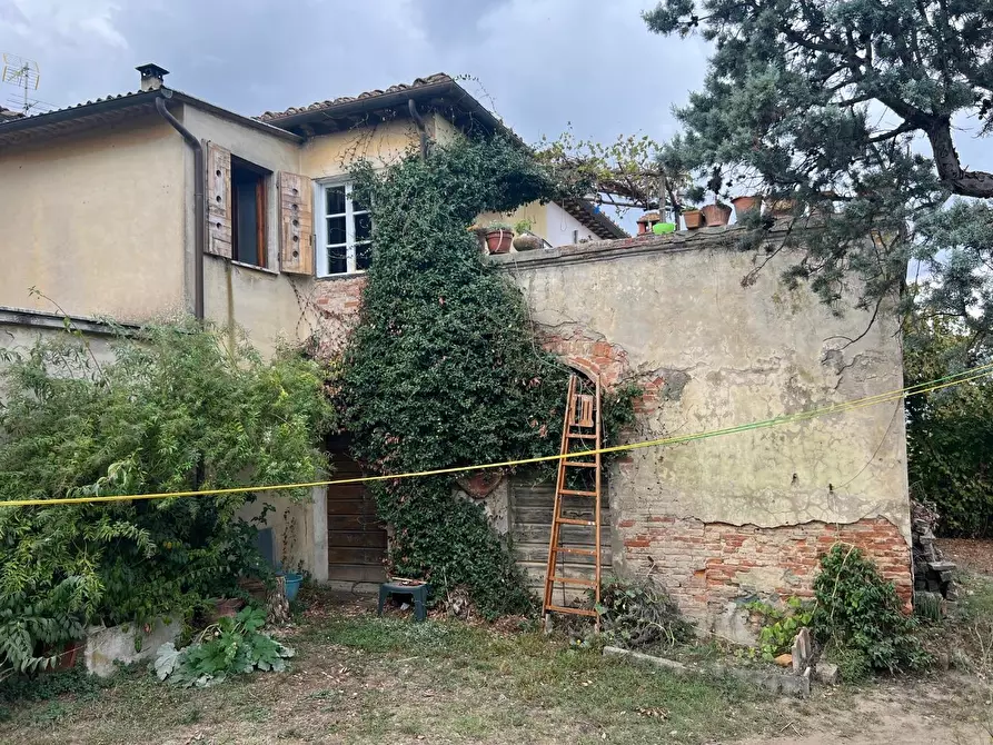 Immagine 22 di Casa colonica in vendita  a Cerreto Guidi