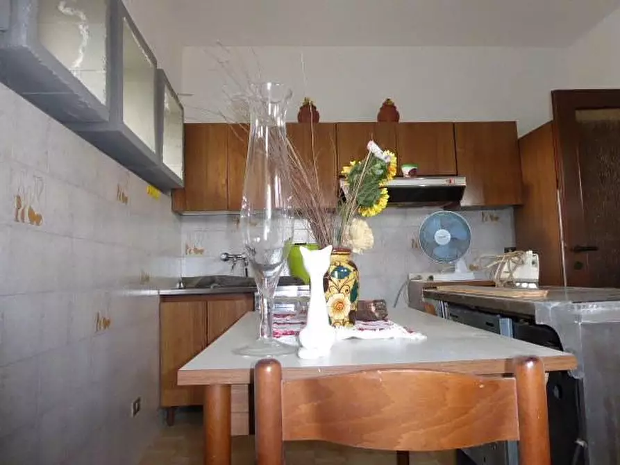 Immagine 28 di Villa in vendita  a San Giuliano Terme