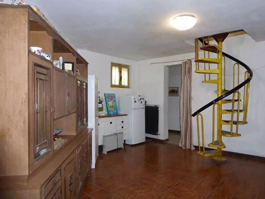 Immagine 49 di Villa in vendita  a San Giuliano Terme