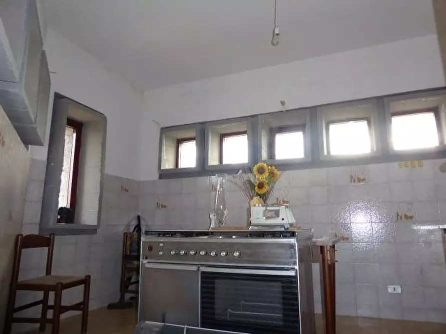 Immagine 29 di Villa in vendita  a San Giuliano Terme