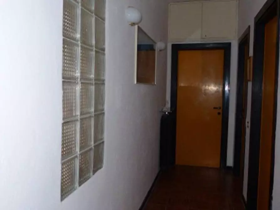 Immagine 37 di Villa in vendita  a San Giuliano Terme