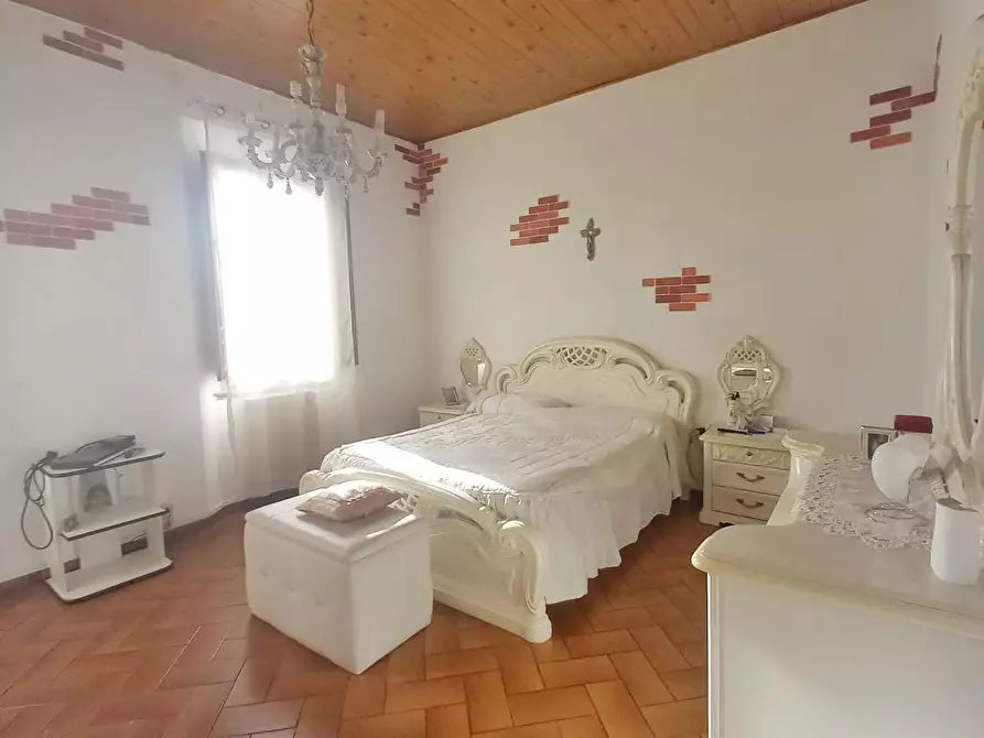 Immagine 16 di Appartamento in vendita  a Certaldo