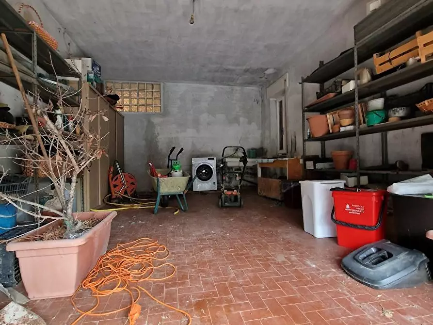 Immagine 52 di Villa in vendita  a Fivizzano