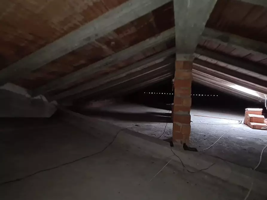 Immagine 51 di Villa in vendita  a Fivizzano