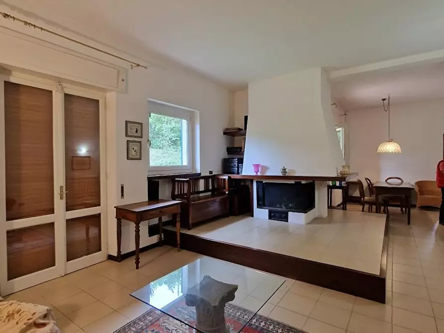 Immagine 15 di Villa in vendita  a Fivizzano