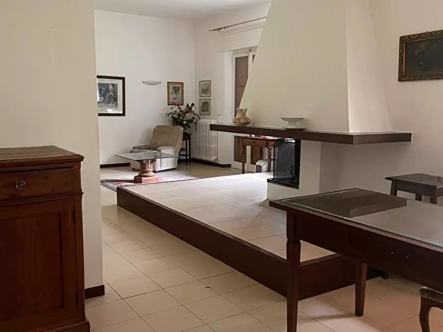 Immagine 16 di Villa in vendita  a Fivizzano