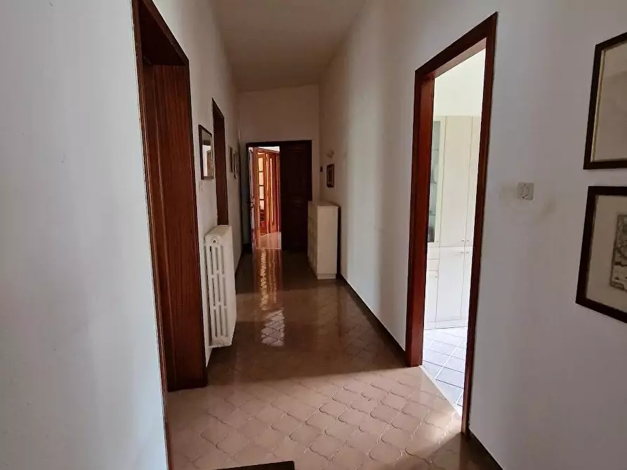 Immagine 28 di Villa in vendita  a Fivizzano