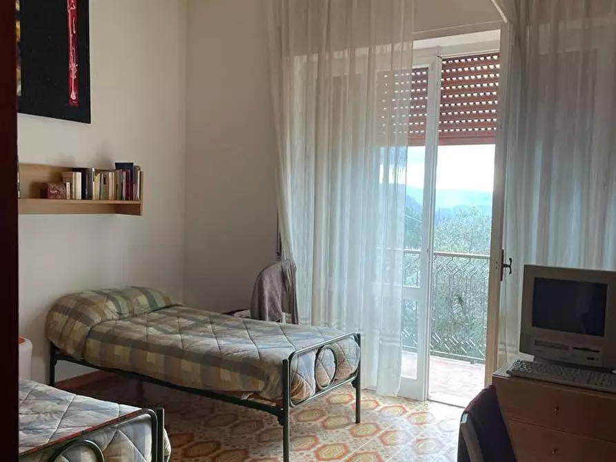 Immagine 32 di Villa in vendita  a Fivizzano