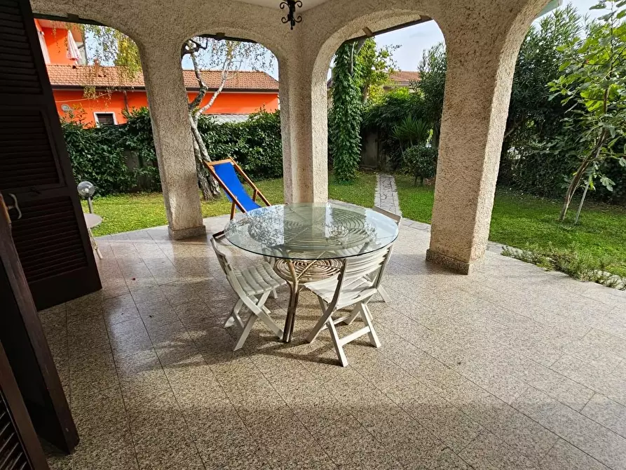 Immagine 6 di Casa indipendente in vendita  a Carrara