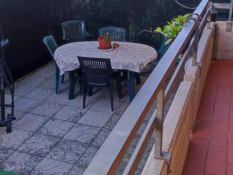 Immagine 6 di Appartamento in vendita  a Massa