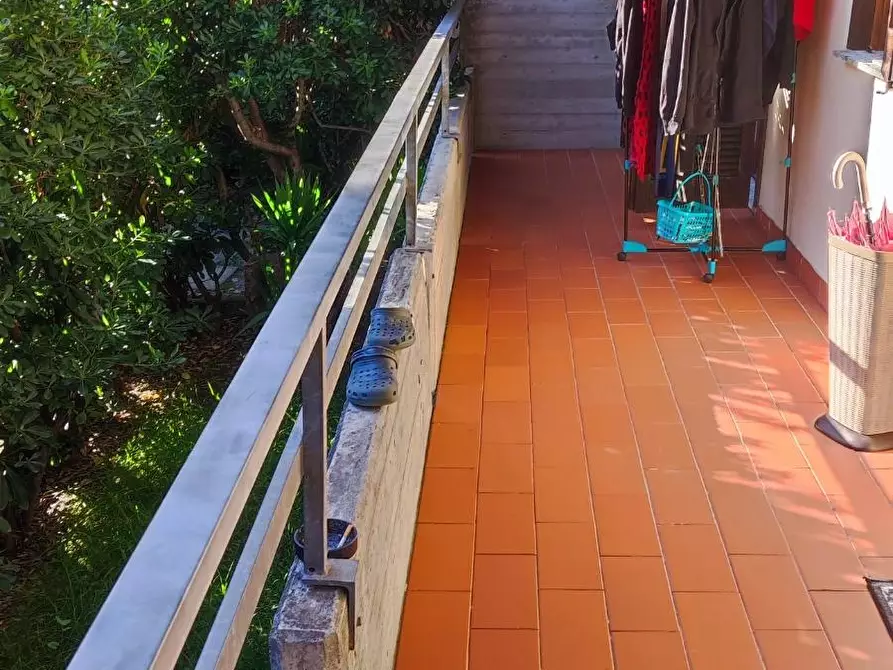 Immagine 7 di Appartamento in vendita  a Massa