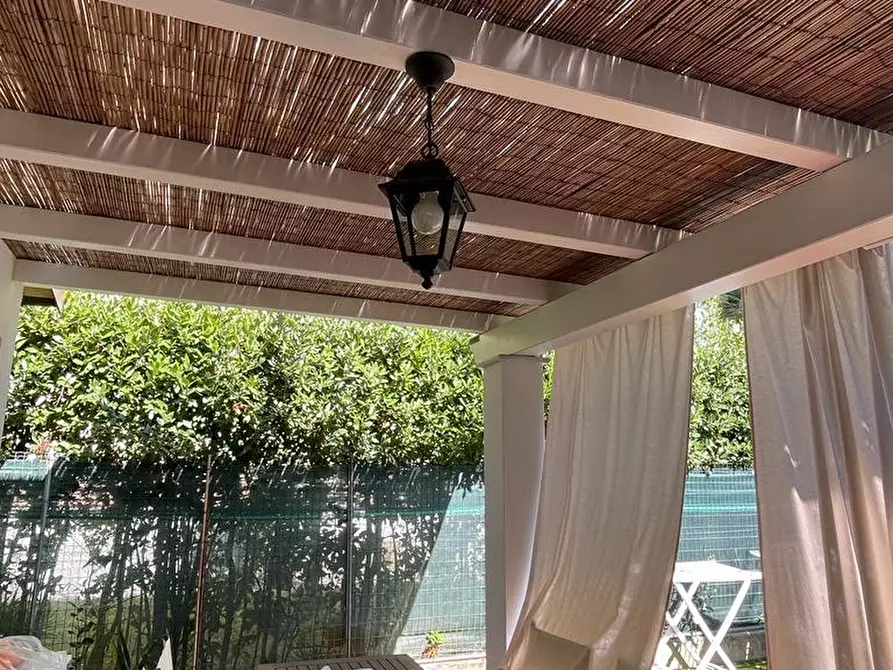 Immagine 20 di Casa indipendente in affitto  a Forte Dei Marmi