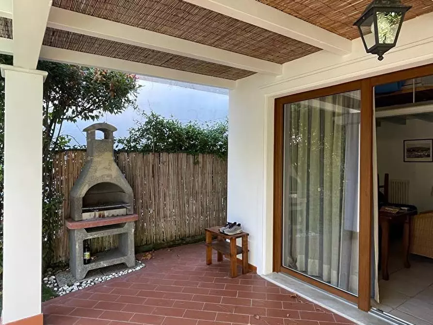 Immagine 6 di Casa indipendente in affitto  a Forte Dei Marmi