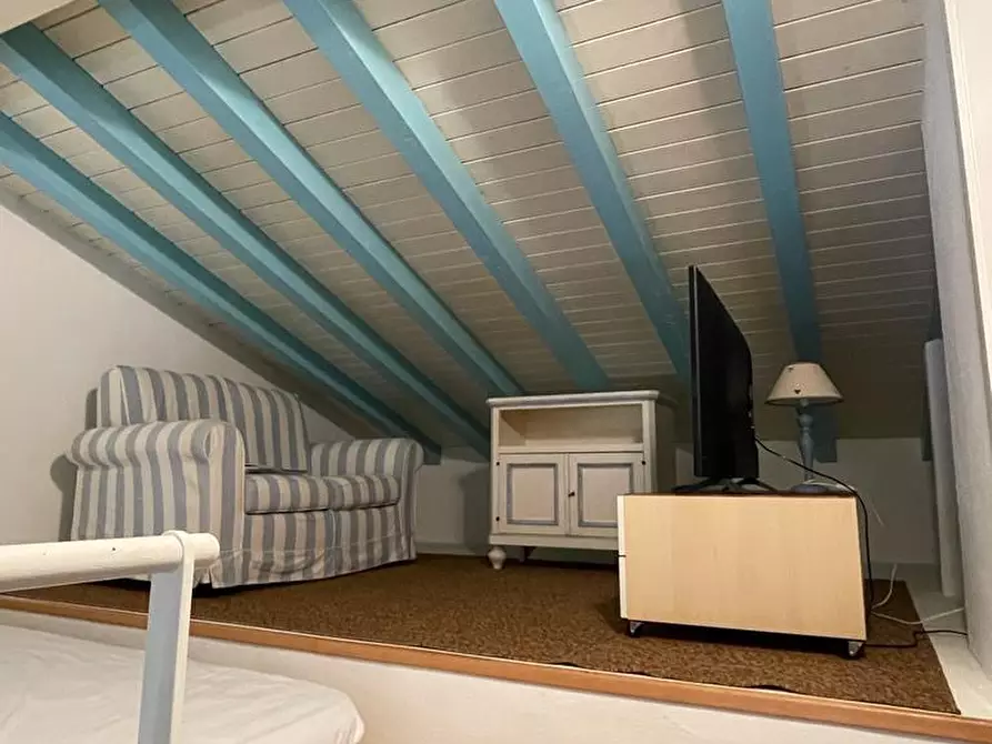 Immagine 14 di Casa indipendente in affitto  a Forte Dei Marmi