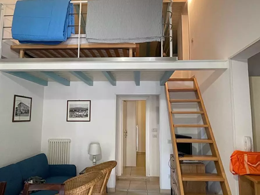 Immagine 23 di Casa indipendente in affitto  a Forte Dei Marmi