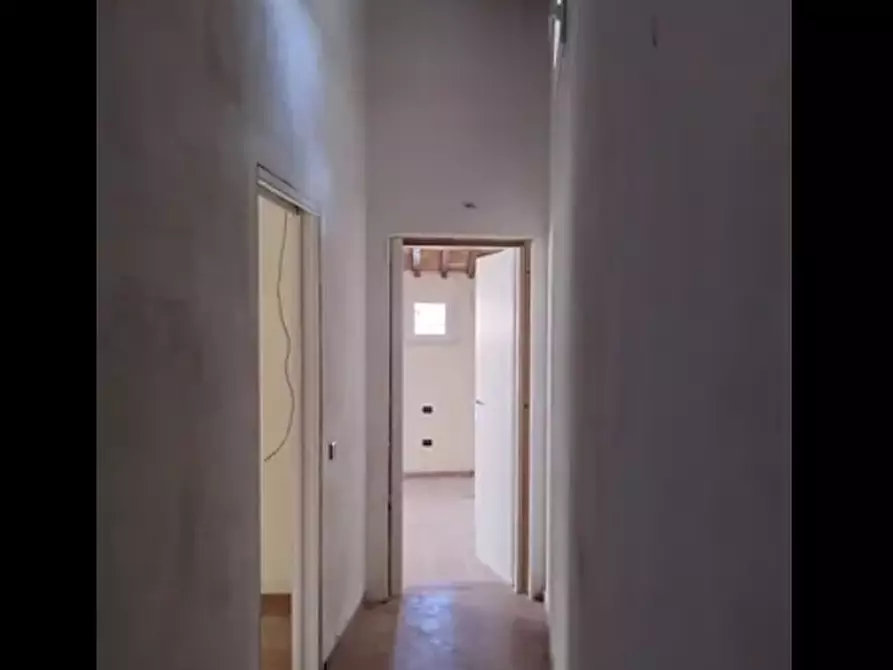 Immagine 5 di Appartamento in vendita  a Chianni