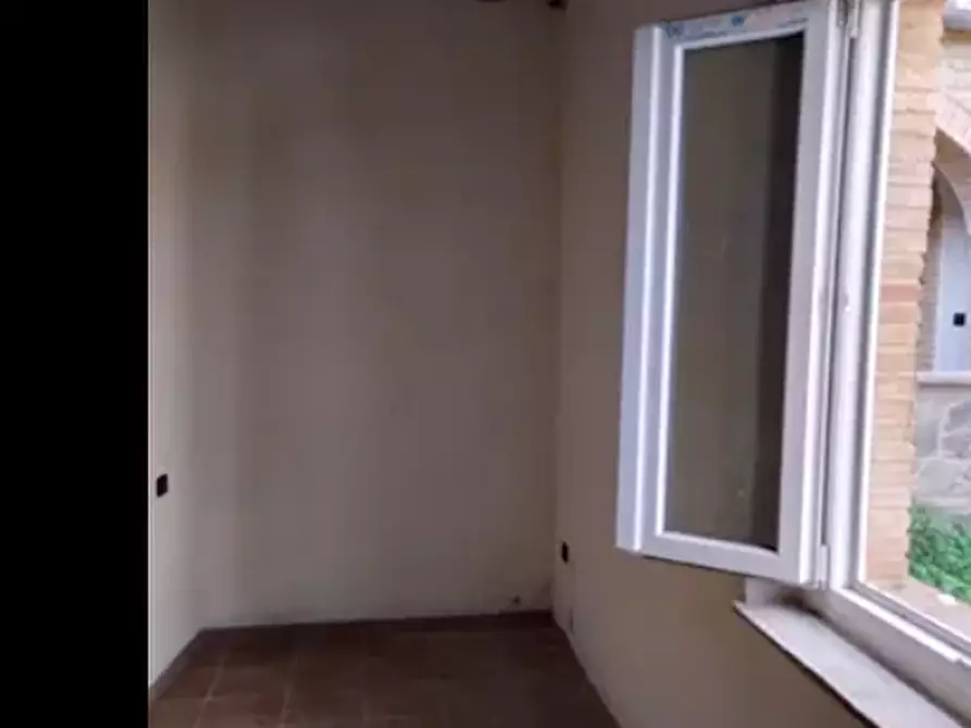 Immagine 4 di Appartamento in vendita  a Chianni