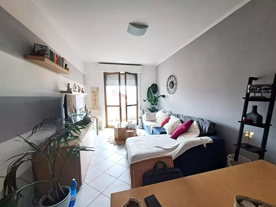 Immagine 3 di Appartamento in vendita  a Massa