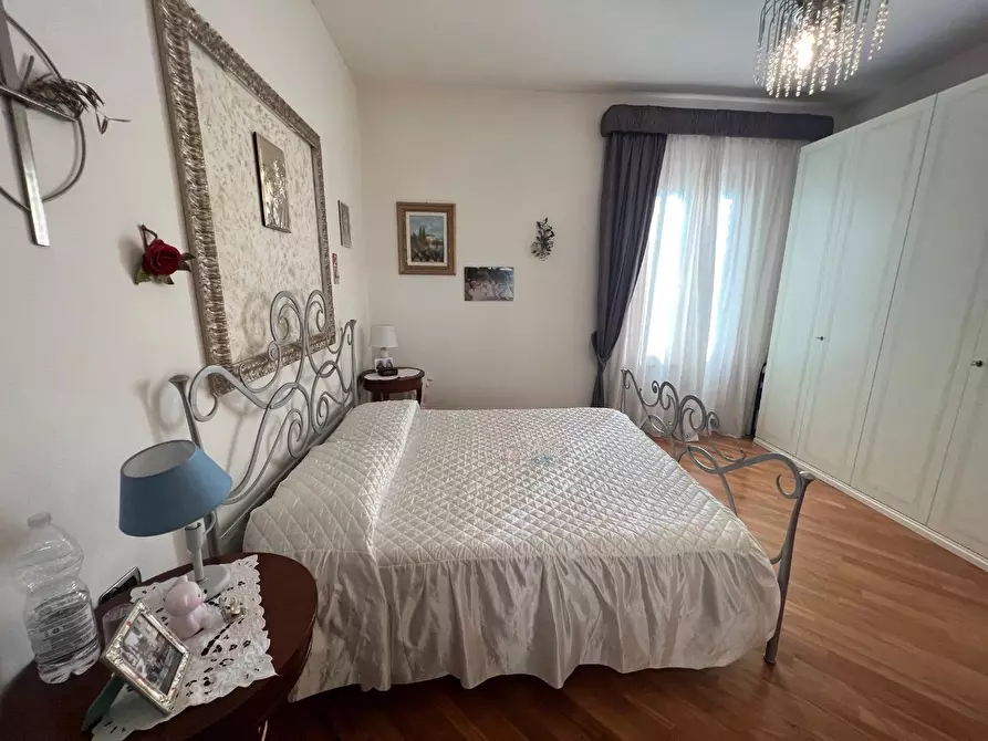 Immagine 61 di Villa in vendita  a Cerreto Guidi