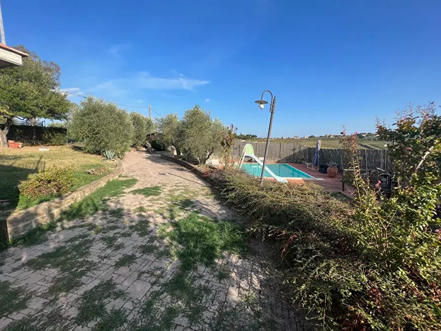 Immagine 10 di Villa in vendita  a Cerreto Guidi
