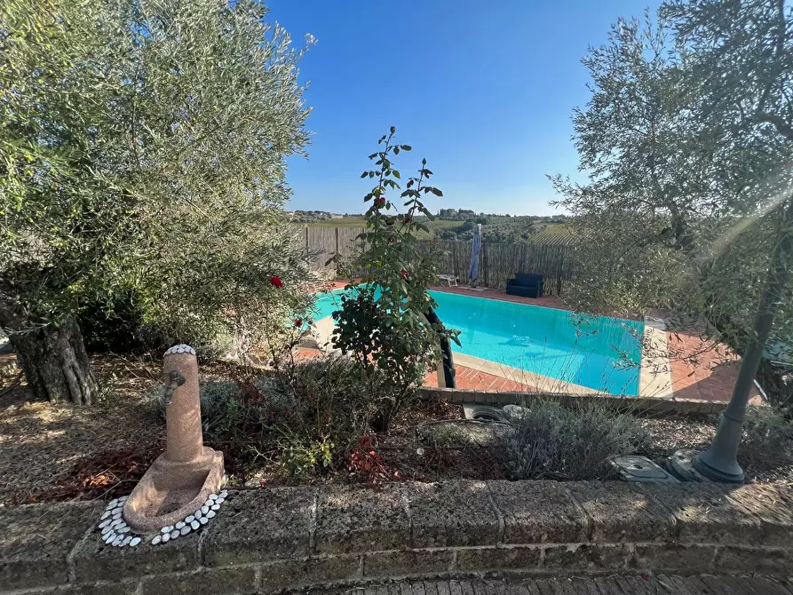 Immagine 5 di Villa in vendita  a Cerreto Guidi