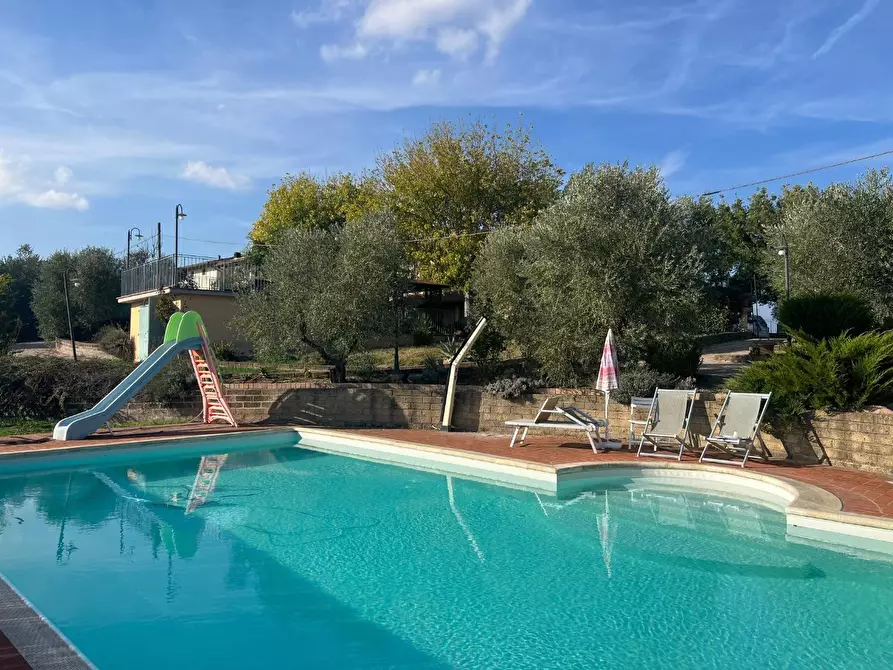 Immagine 8 di Villa in vendita  a Cerreto Guidi