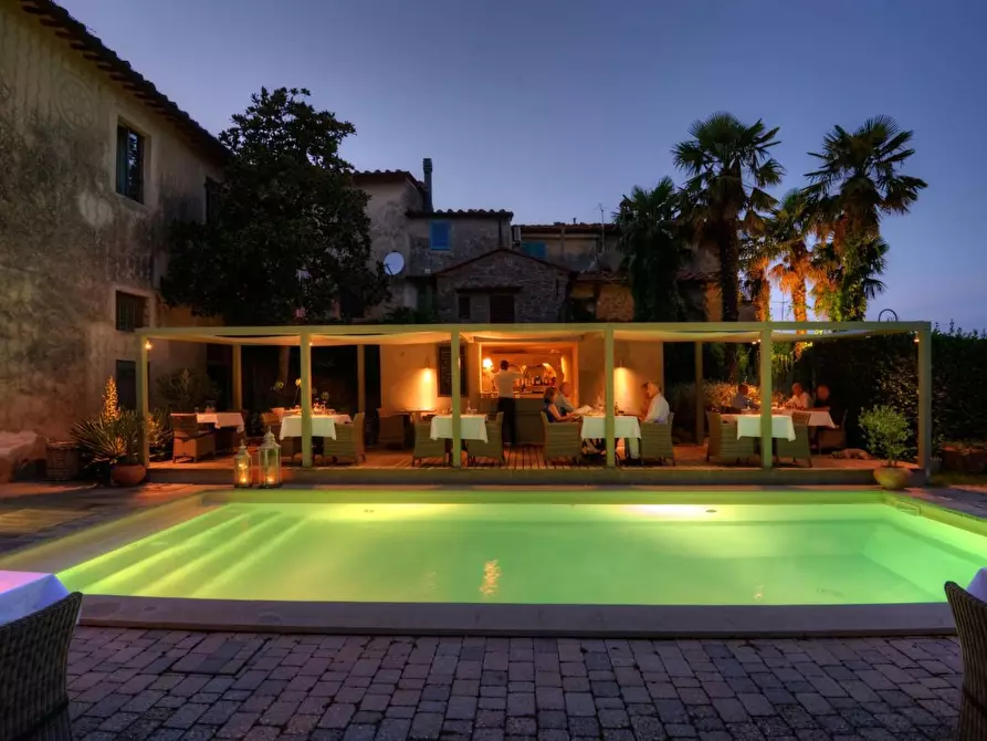 Immagine 2 di Albergo/B&B/Residence in vendita  a Montevarchi