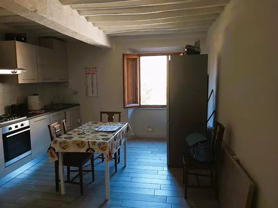 Immagine 2 di Appartamento in vendita  a Buti