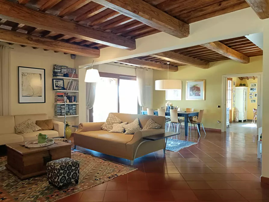 Immagine 15 di Villa in vendita  a San Miniato