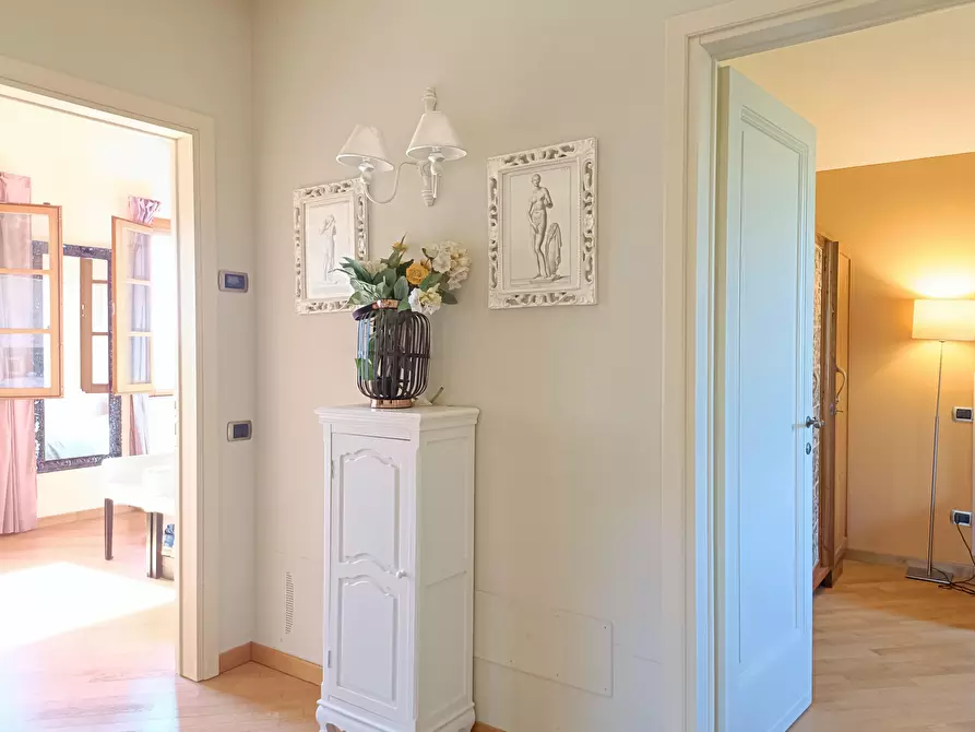 Immagine 40 di Villa in vendita  a San Miniato