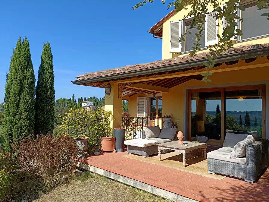 Immagine 2 di Villa in vendita  a San Miniato