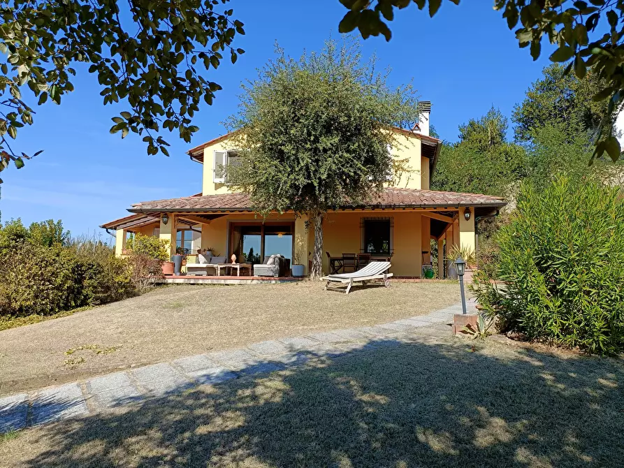 Immagine 3 di Villa in vendita  a San Miniato